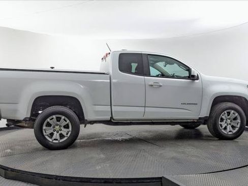Used 2022 Chevrolet Colorado LT w/ Fleet Safety Package RWD image 8
