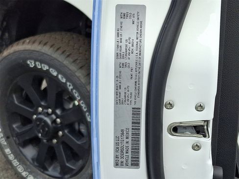 New 2026 RAM 2500 Big Horn image 10