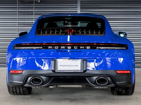 Used 2026 Porsche 911 Carrera 4S image 9