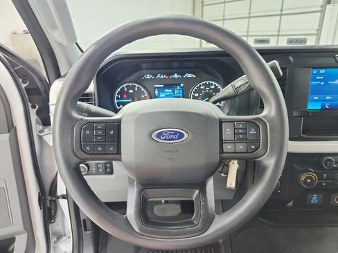 Used 2025 Ford F250 XLT w/ FX4 Off-Road Package AWD/4WD image 43