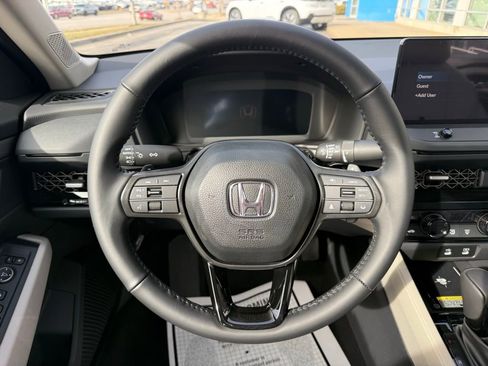 New 2025 Honda Accord EX-L image 19