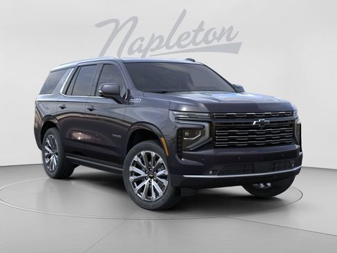 New 2026 Chevrolet Tahoe High Country AWD/4WD image 9
