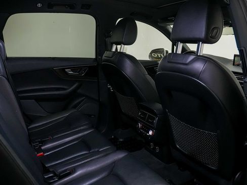 Used 2018 Audi Q7 3.0T Premium Plus w/ Premium Plus Package AWD/4WD image 18