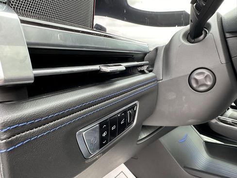 New 2025 Cadillac Escalade IQ Sport 1 w/ LPO, ONYX Package image 36