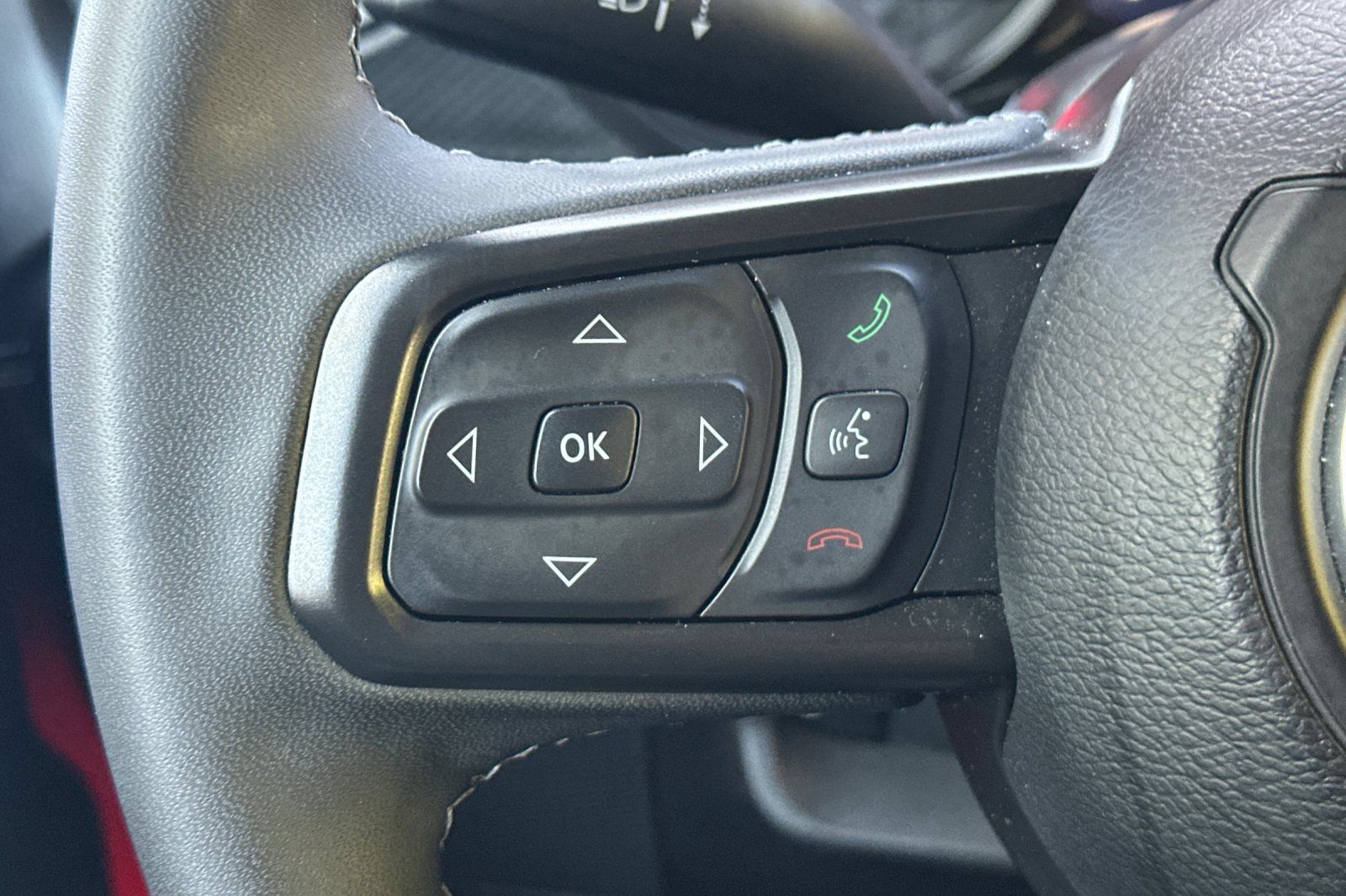 Used 2025 Jeep Wrangler Unlimited Rubicon AWD/4WD image 31