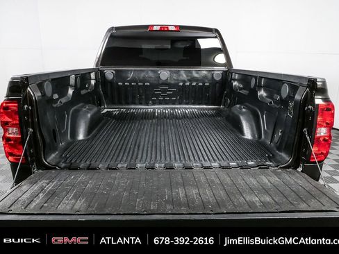 Used 2018 Chevrolet Silverado 1500 LT w/ All Star Edition image 27