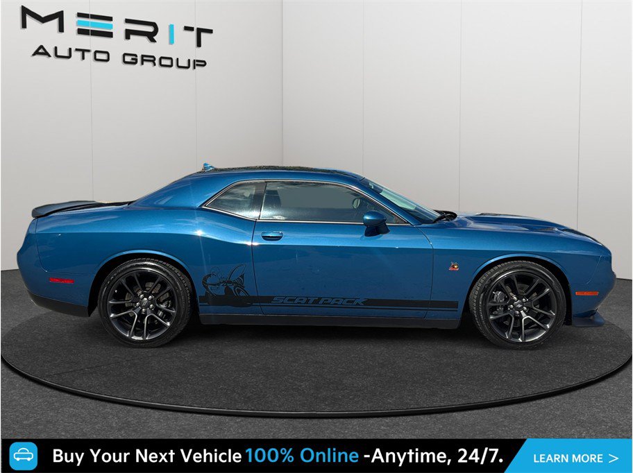 Used 2021 Dodge Challenger R/T Scat Pack RWD image 10