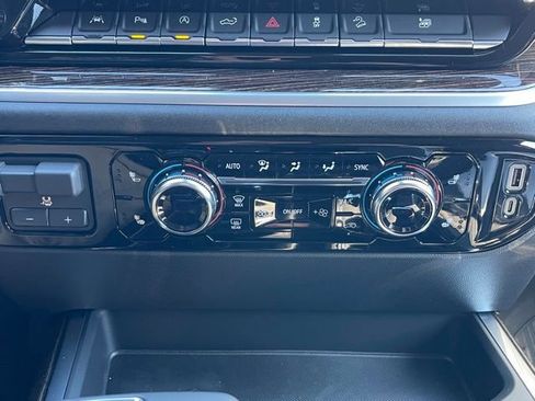 New 2026 GMC Sierra 1500 Elevation w/ Elevation Premium Package image 13