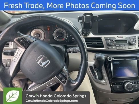 Used 2016 Honda Odyssey Touring Elite image 10