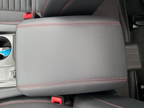 New 2026 Ford Explorer ST-Line w/ ST-Line Street Pack image 26