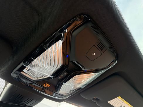 Certified 2022 BMW X5 xDrive40i w/ Premium Package image 30