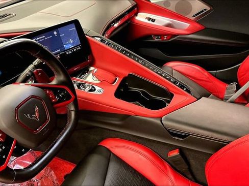 Used 2023 Chevrolet Corvette Stingray Preferred Cpe w/ Z51 Performance Package RWD image 18