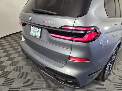 Used 2025 BMW X7 M60i AWD/4WD image 15