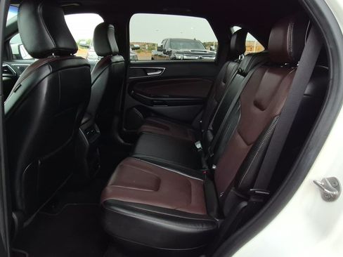 Used 2020 Ford Edge Titanium w/ Equipment Group 301A FWD image 25