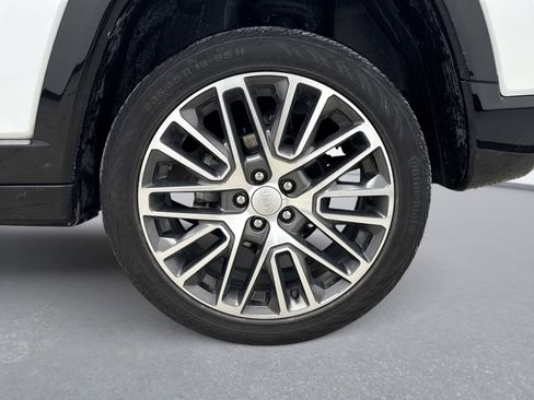 Used 2023 Jeep Compass Limited w/ Elite Group image 21