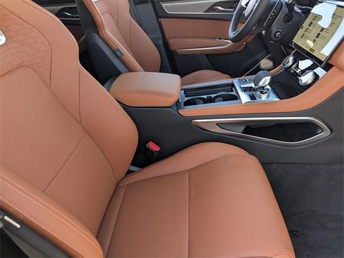 New 2026 Jaguar F-PACE R-Dynamic S image 13