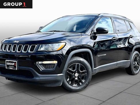 Used 2018 Jeep Compass Sport image 1