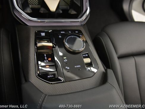 Used 2025 BMW X3 xDrive30i w/ Premium Package AWD/4WD image 38
