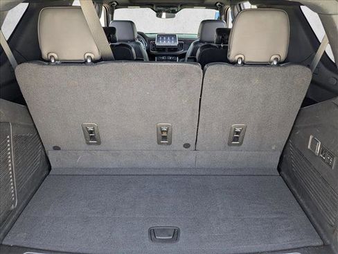 Used 2021 Chevrolet Tahoe LT w/ LT Signature Package RWD image 6