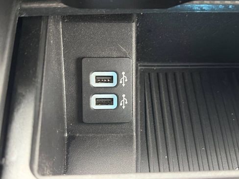 Used 2018 Ford F150 XLT w/ Equipment Group 302A Luxury image 19