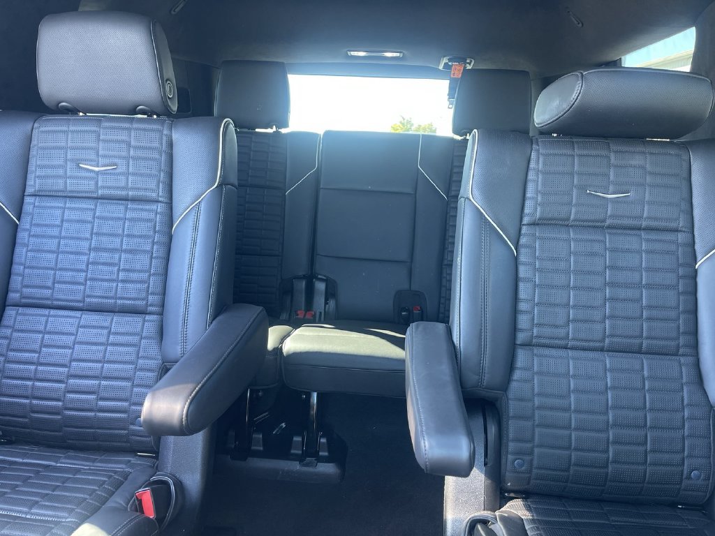 Used 2024 Cadillac Escalade Sport Platinum AWD/4WD image 28