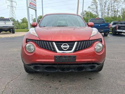 Used 2014 Nissan Juke SV AWD/4WD image 2