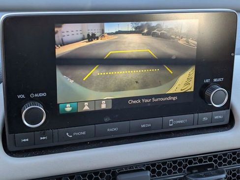 Used 2025 Honda HR-V LX image 23