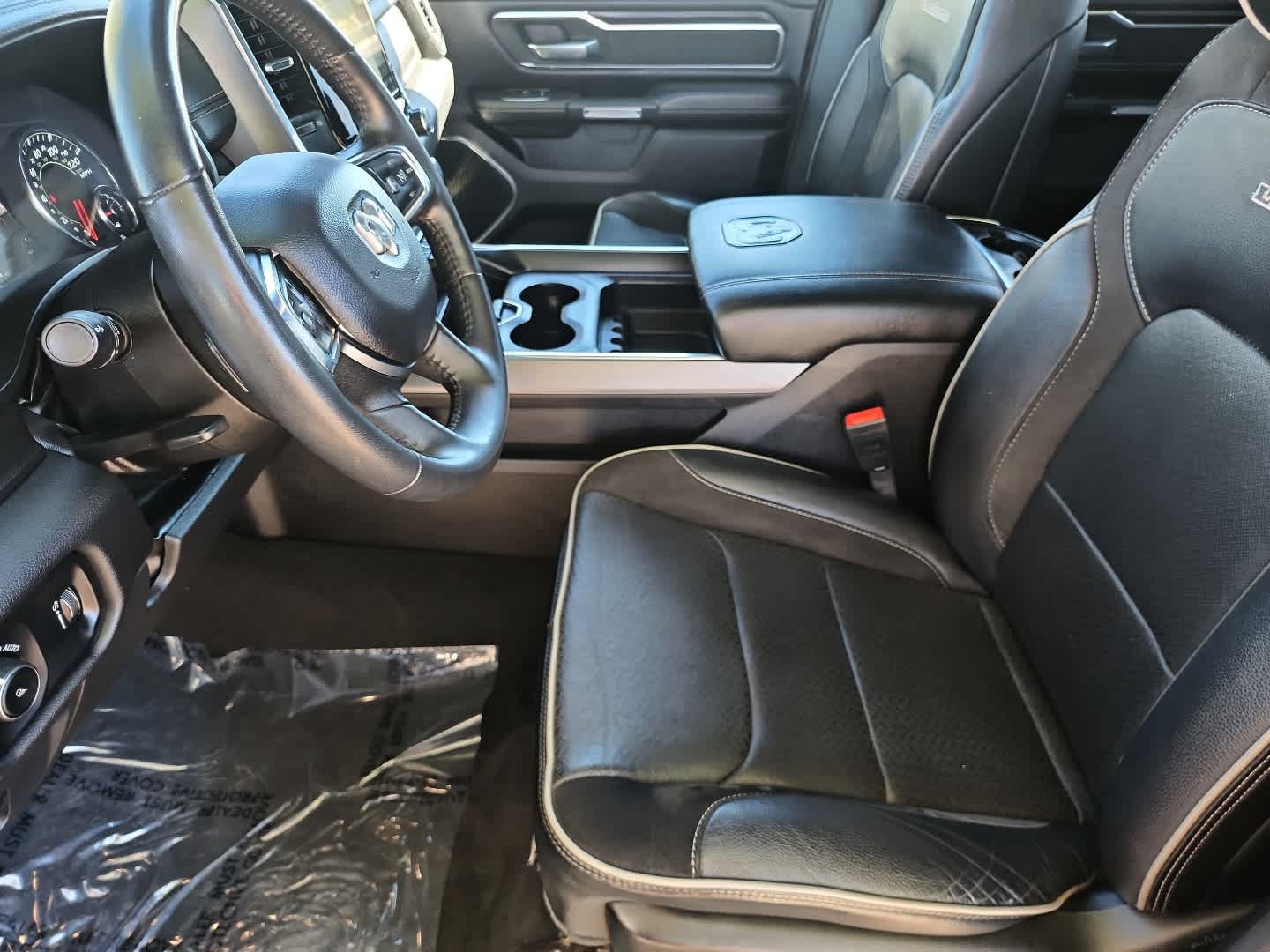 Used 2024 RAM 1500 Laramie RWD image 19