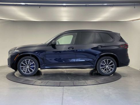 Used 2026 BMW X5 M60i AWD/4WD image 2