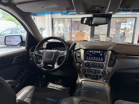 Used 2019 GMC Yukon Denali w/ Open Road Package AWD/4WD image 23
