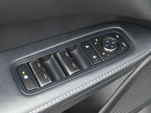 Used 2024 Lexus RX 350 Premium w/ Accessory Package (Z1) AWD/4WD image 4