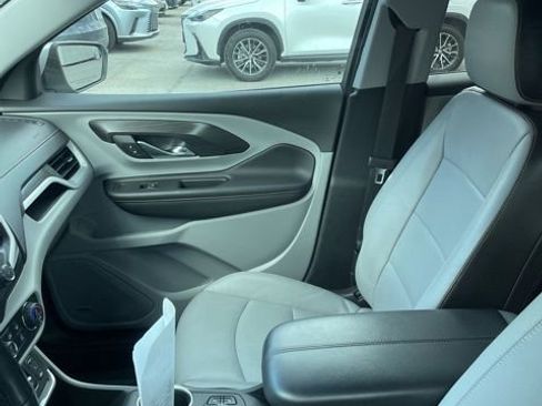 Used 2019 GMC Terrain SLT w/ Preferred Package image 9