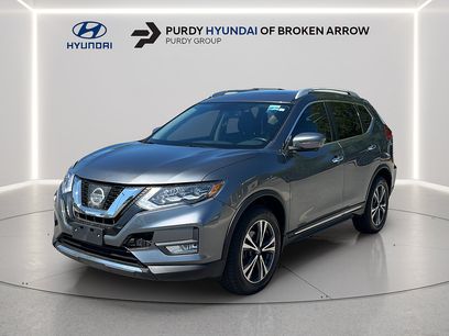 Used 2017 Nissan Rogue SL w/ SL Premium Package