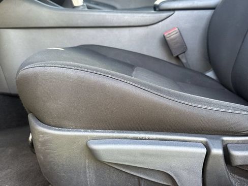 Used 2024 Nissan Sentra SV FWD image 12