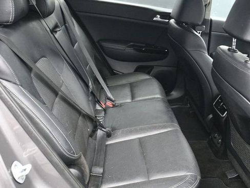 Used 2018 Kia Sportage EX w/ Option Group 040 image 11