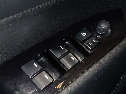 Used 2018 MAZDA CX-5 Sport image 27