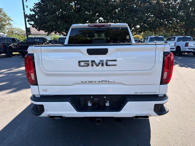 Used 2024 GMC Sierra 1500 Denali w/ Technology Package AWD/4WD image 5