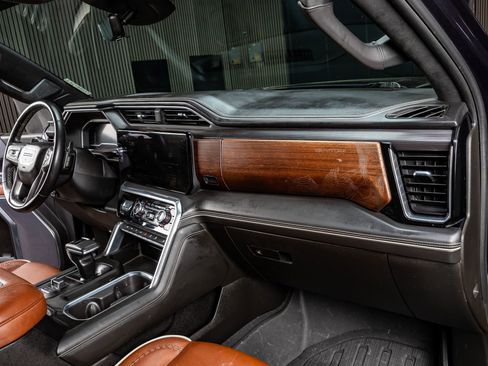 Used 2022 GMC Sierra 1500 Denali Ultimate image 18