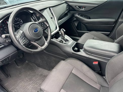 Used 2024 Subaru Outback Premium AWD/4WD image 13