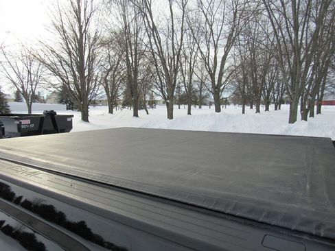 Used 2015 GMC Sierra 2500 Denali w/ Duramax Plus Package image 8