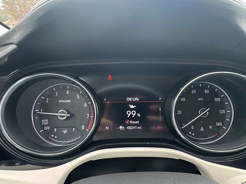 Used 2022 Buick Encore GX Essence w/ Advanced Technology Package image 25