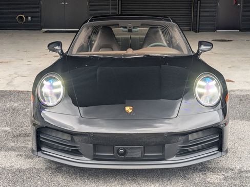 Used 2025 Porsche 911 Carrera S image 6