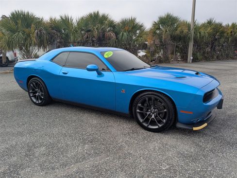 Used 2023 Dodge Challenger R/T Scat Pack image 2