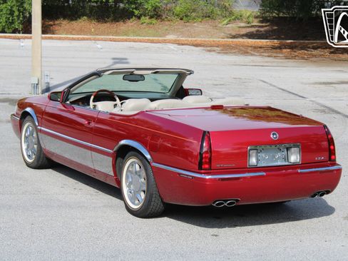 Used 2000 Cadillac Eldorado ESC w/ Comfort/Convenience Pkg image 7