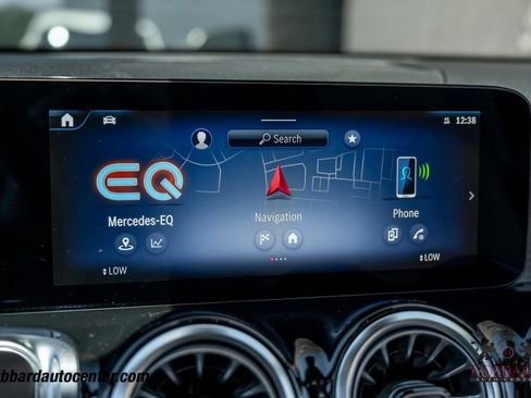 Used 2025 Mercedes-Benz EQB 250+ image 20