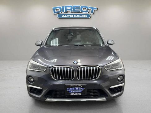 Used 2017 BMW X1 xDrive28i w/ Premium Package AWD/4WD image 2