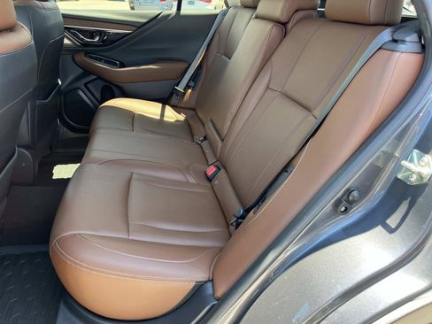 Used 2020 Subaru Outback Touring XT AWD/4WD image 18