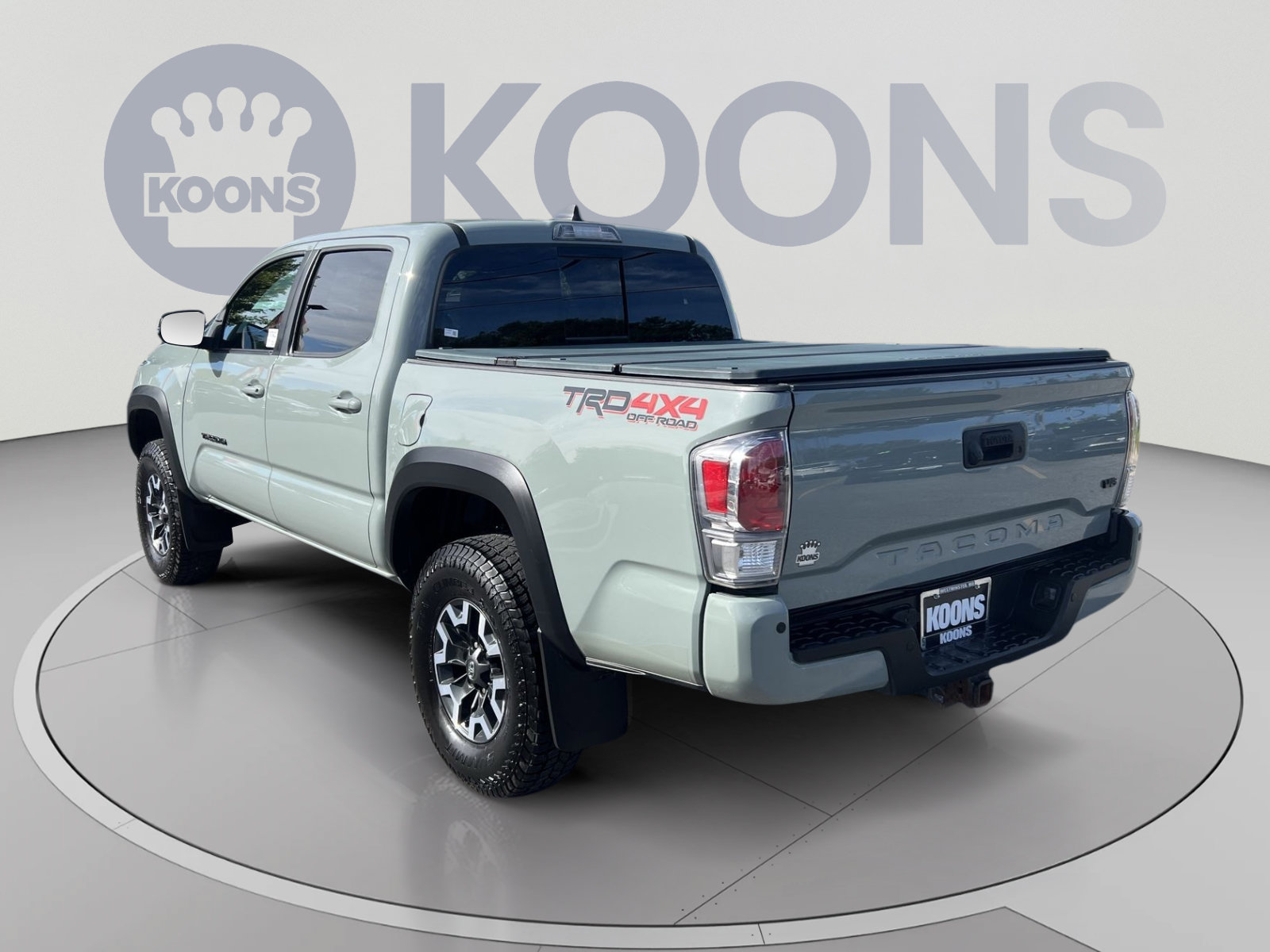 Used 2022 Toyota Tacoma TRD Off-Road w/ Technology Package AWD/4WD image 4