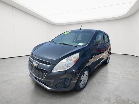 Used 2014 Chevrolet Spark LT FWD image 7