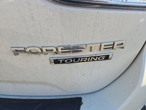 Used 2020 Subaru Forester Touring image 9